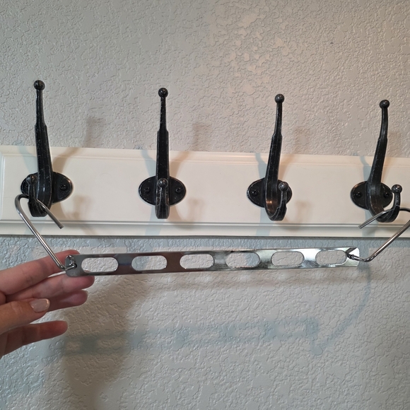 16 Space Saving Metal Hangers Closet Organizers Storage Collapsible Heavy Duty - Picture 3 of 9